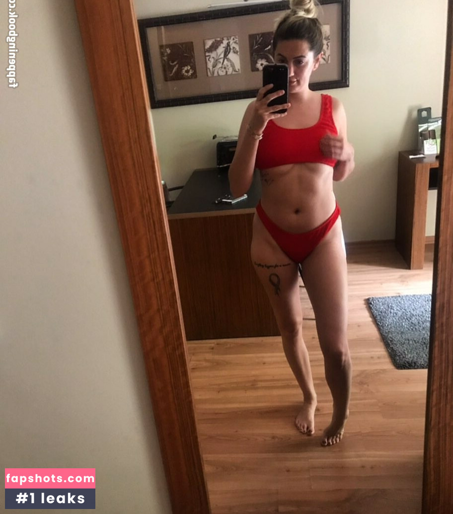 Jodie Carnall gallery photo #11