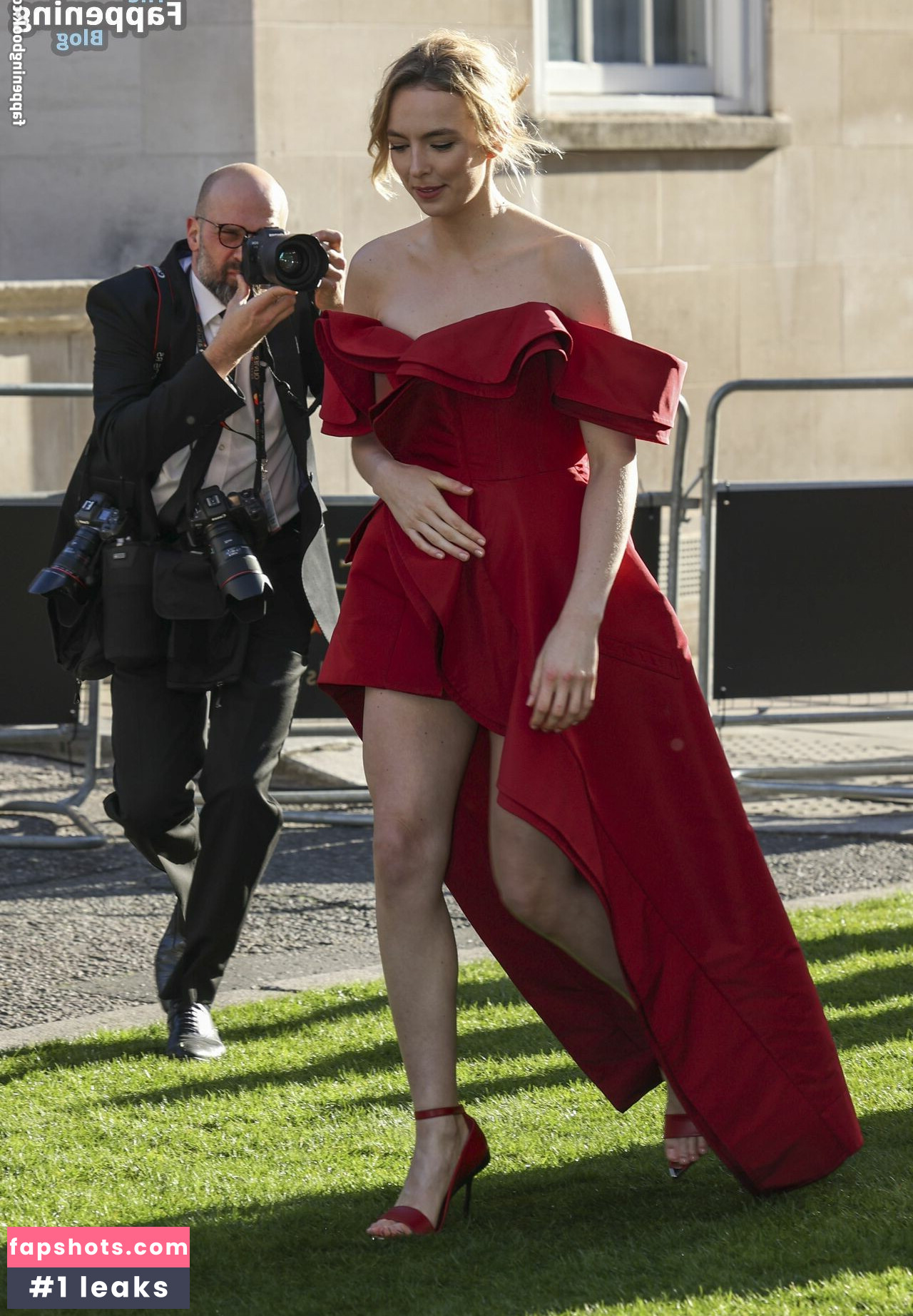 Jodie Comer gallery photo #126