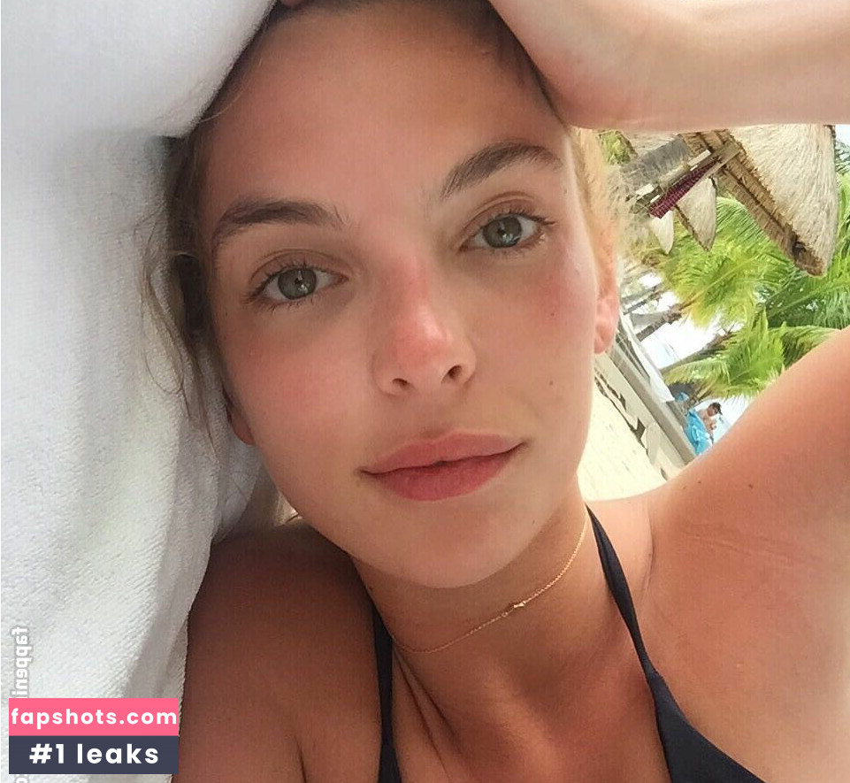 Jodie Comer gallery photo #177