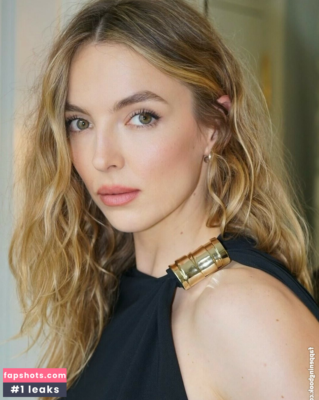 Jodie Comer gallery photo #4