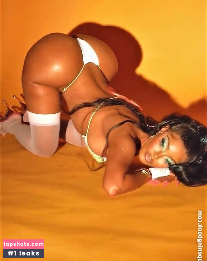 Jodie Joe gallery photo #17