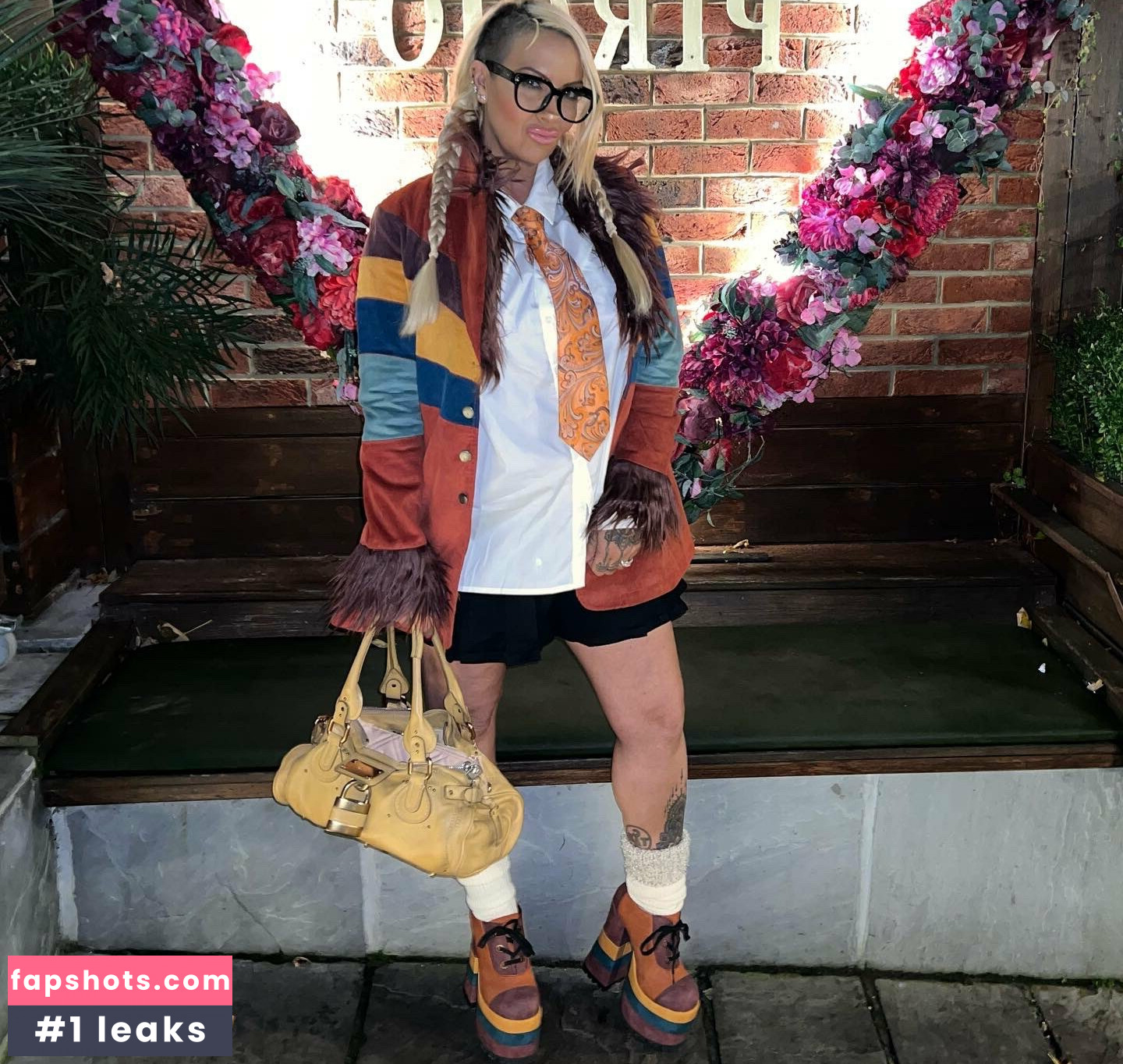 Jodie Marsh gallery photo #205