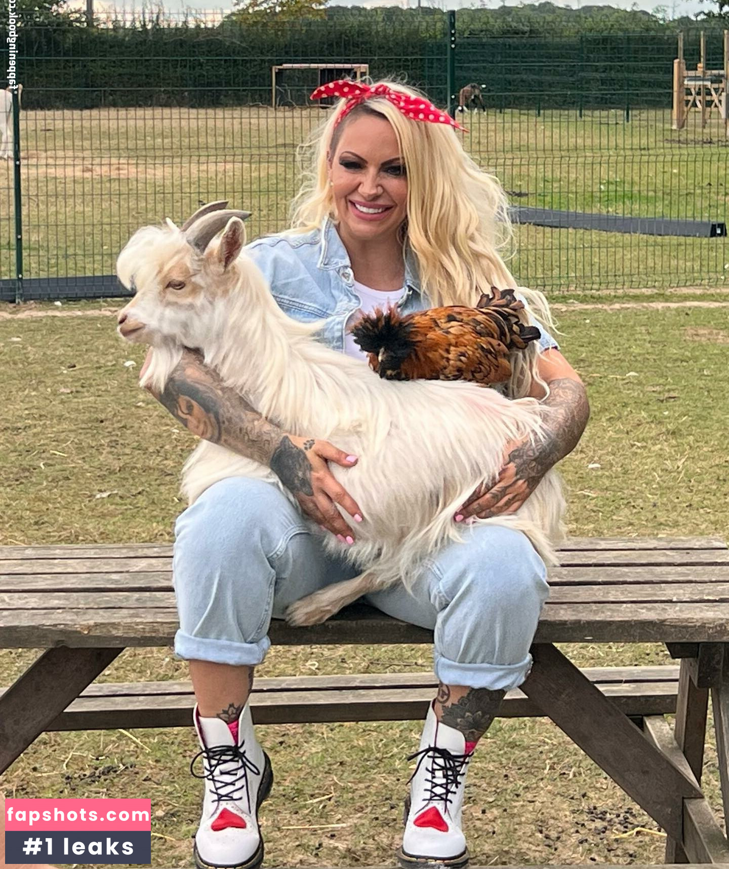 Jodie Marsh gallery photo #53