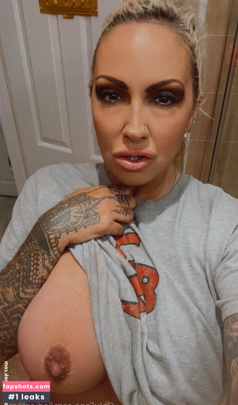 Jodie Marsh gallery photo #7