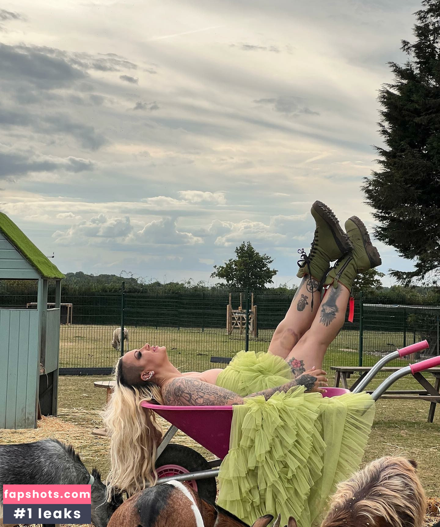 Jodie Marsh gallery photo #61