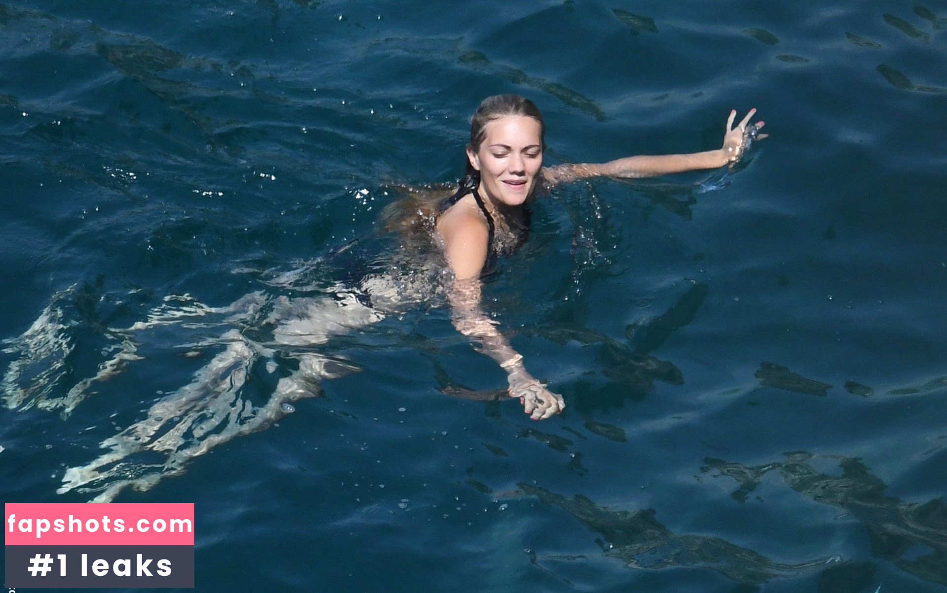 Jodie Spencer Nude Leaks OnlyFans Photos #2 - LeakJerk