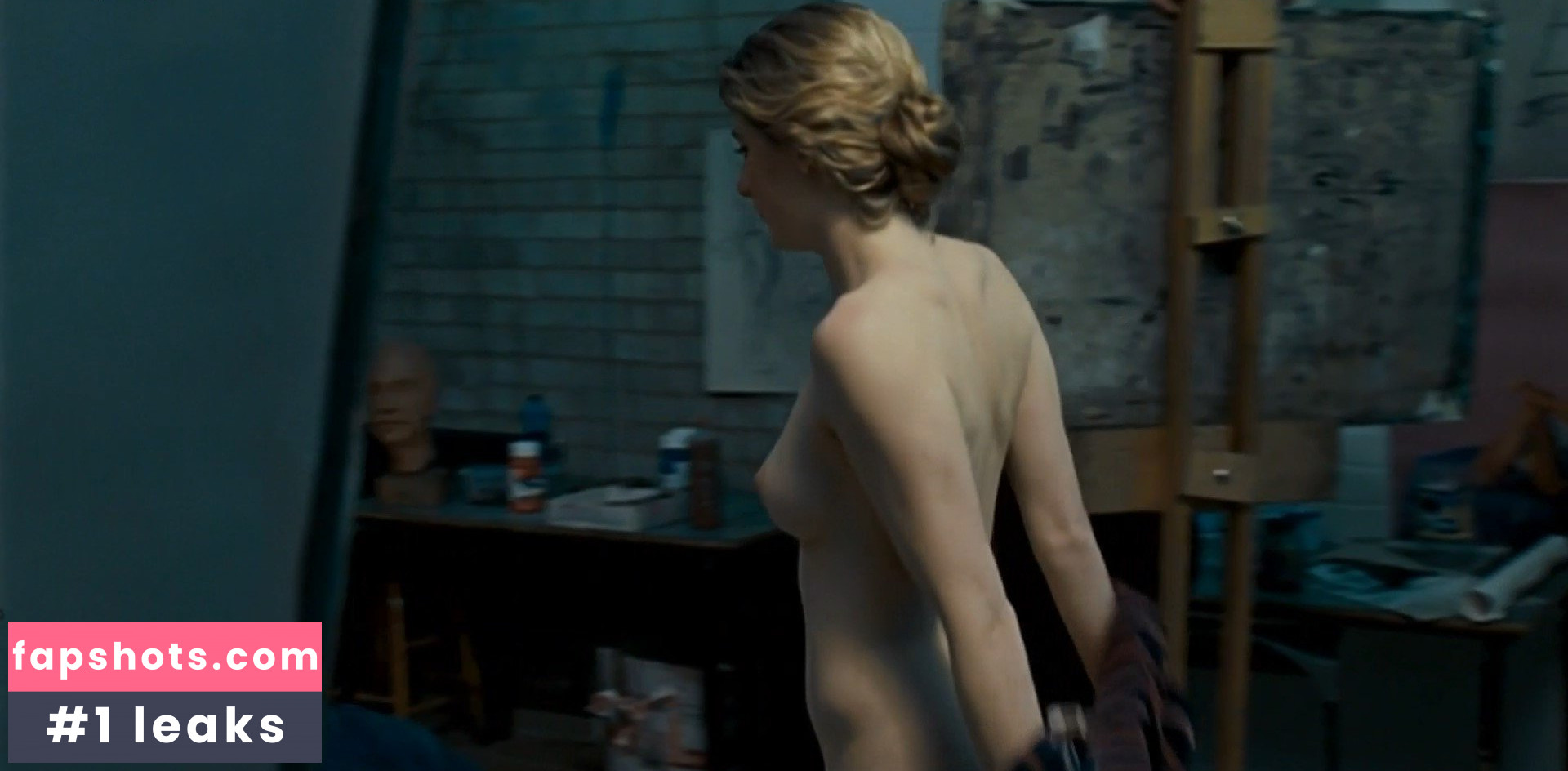 Jodie Whittaker gallery photo #14