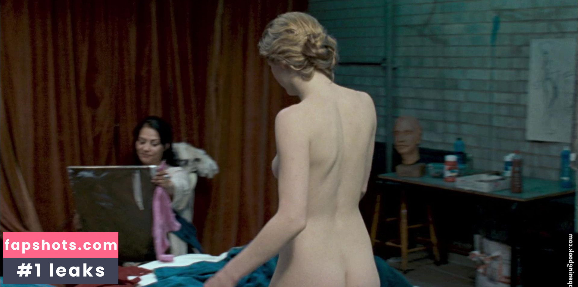 Jodie Whittaker gallery photo #33