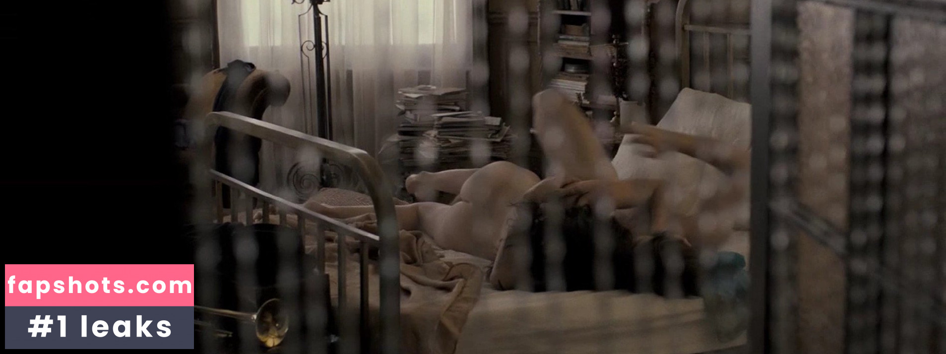 Jodie Whittaker gallery photo #37