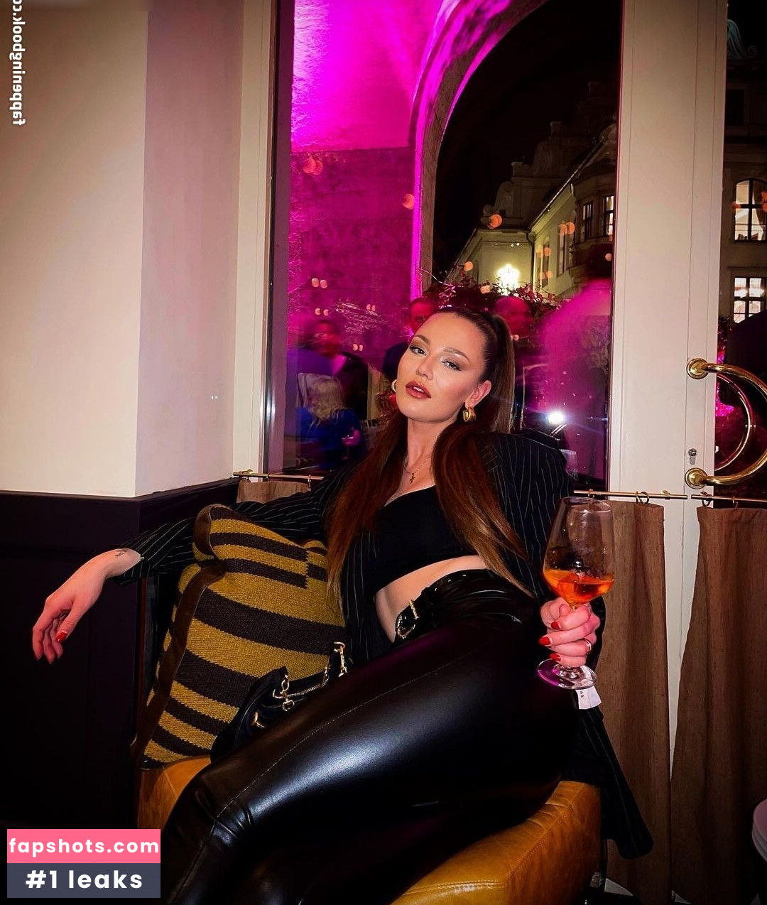 Joelina Drews Nude Leaks OnlyFans Photos #29 - LeakJerk