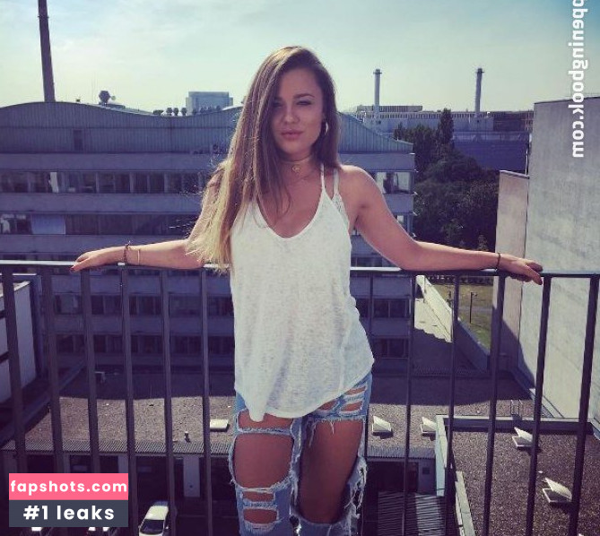 Joelina Drews Nude Leaks OnlyFans Photos #32 - LeakJerk