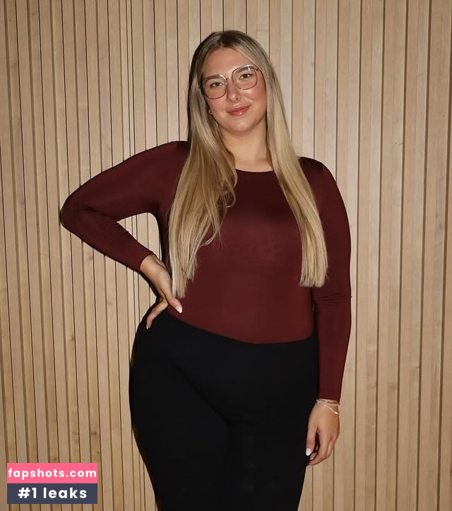 Joelina Karabas Filtración Desnuda OnlyFans Foto #4 - Fapshots