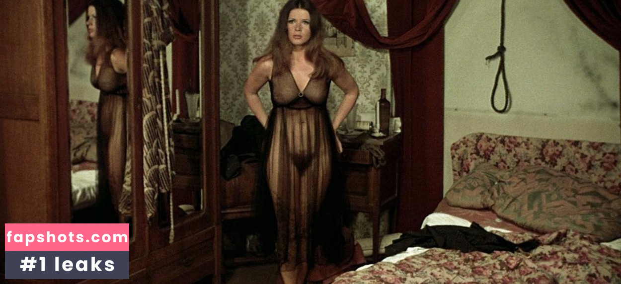 Joëlle Coeur nude babe gallery