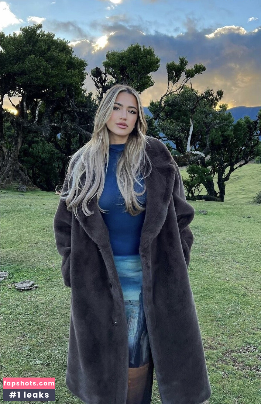 Joellejrz gallery photo #6