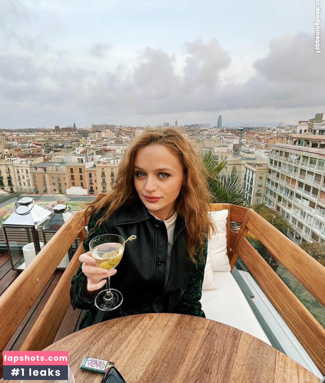 Joey King gallery photo #1011