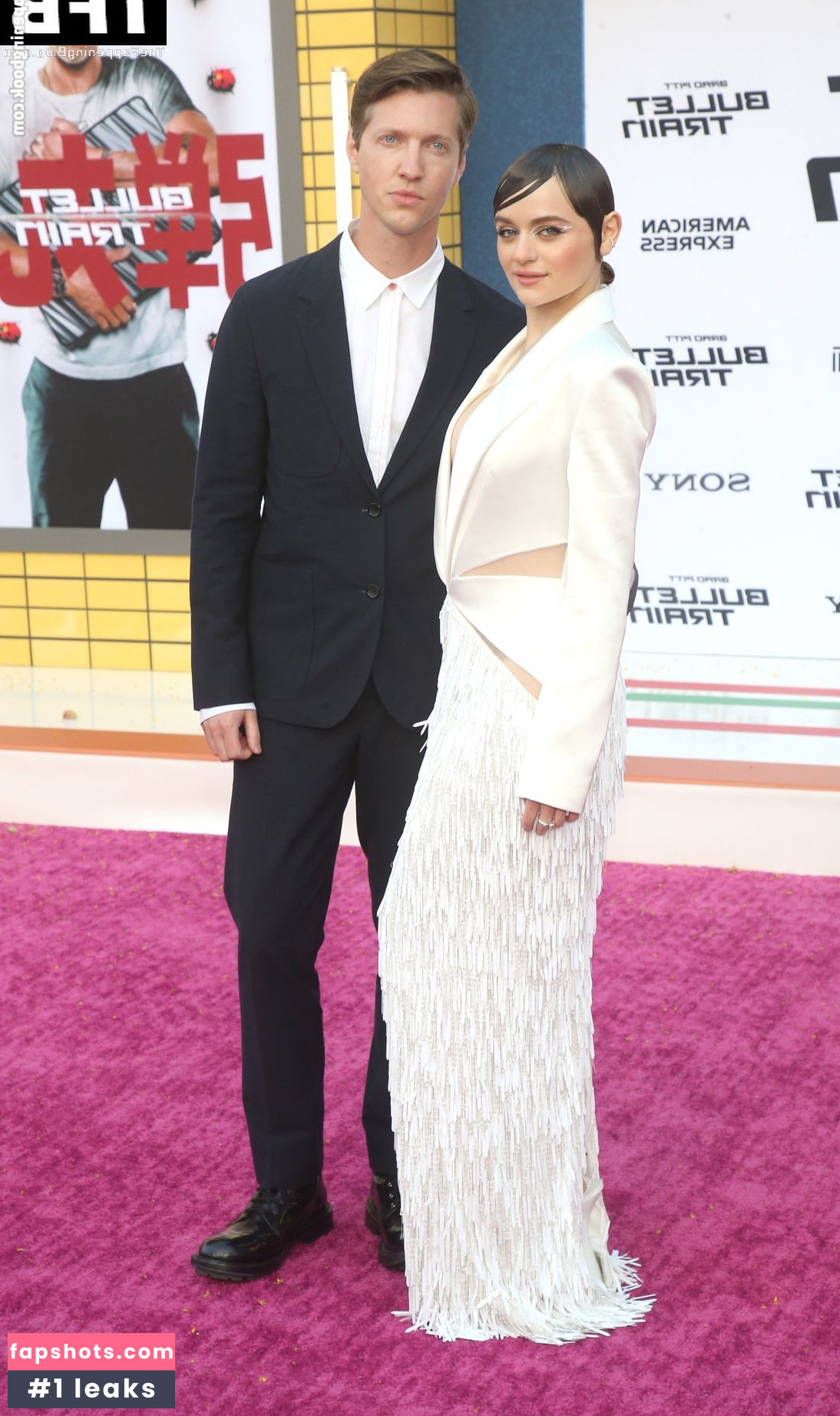 Joey King gallery photo #1113