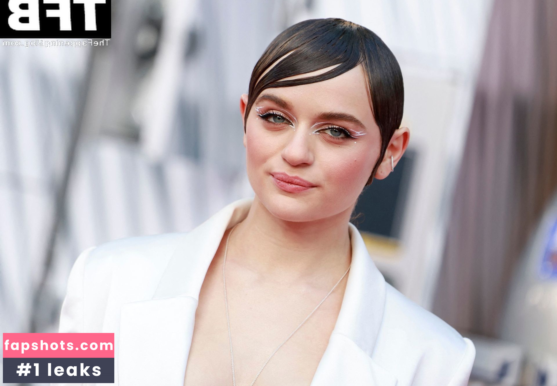 Joey King gallery photo #1149