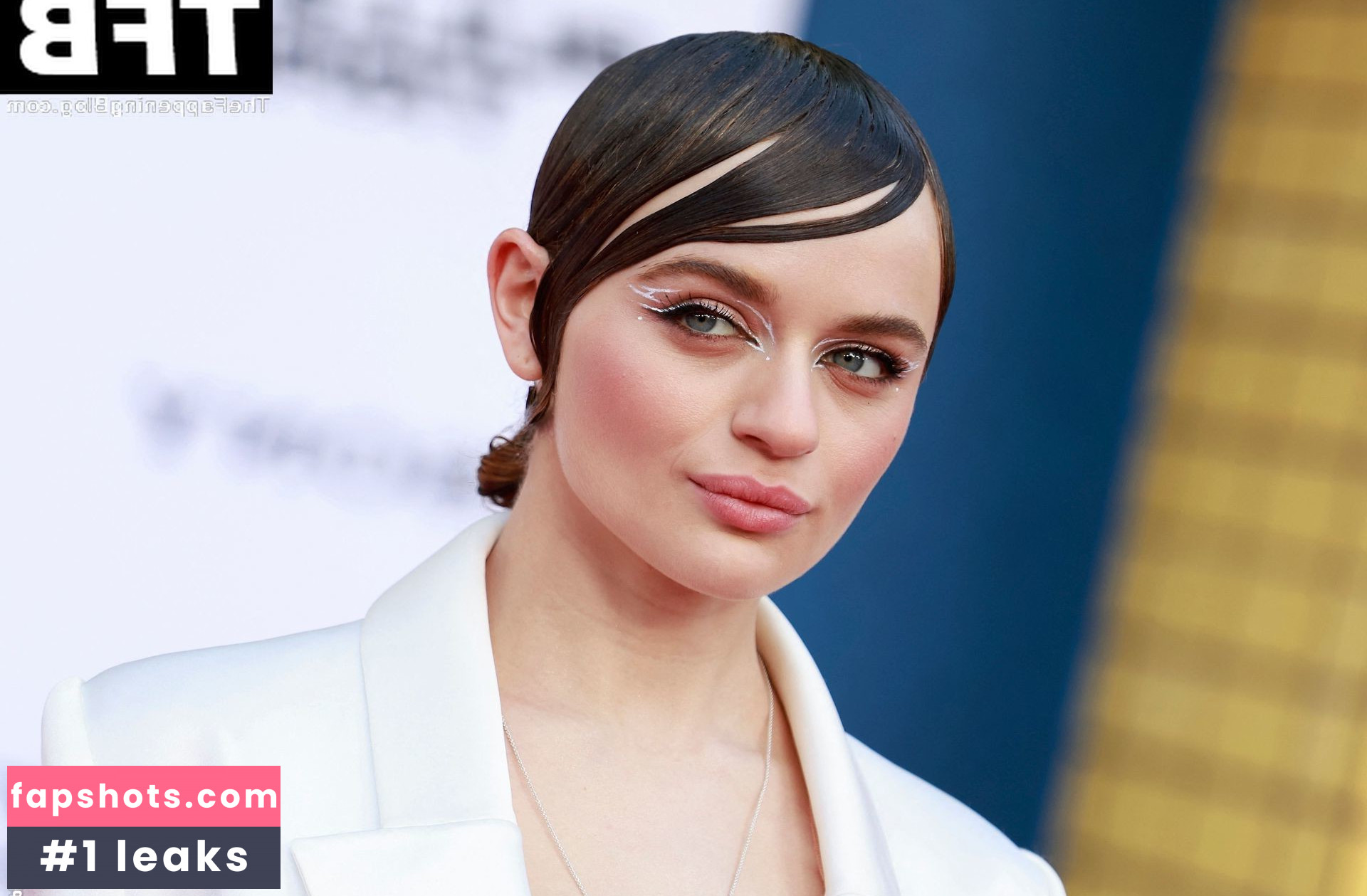 Joey King gallery photo #1150