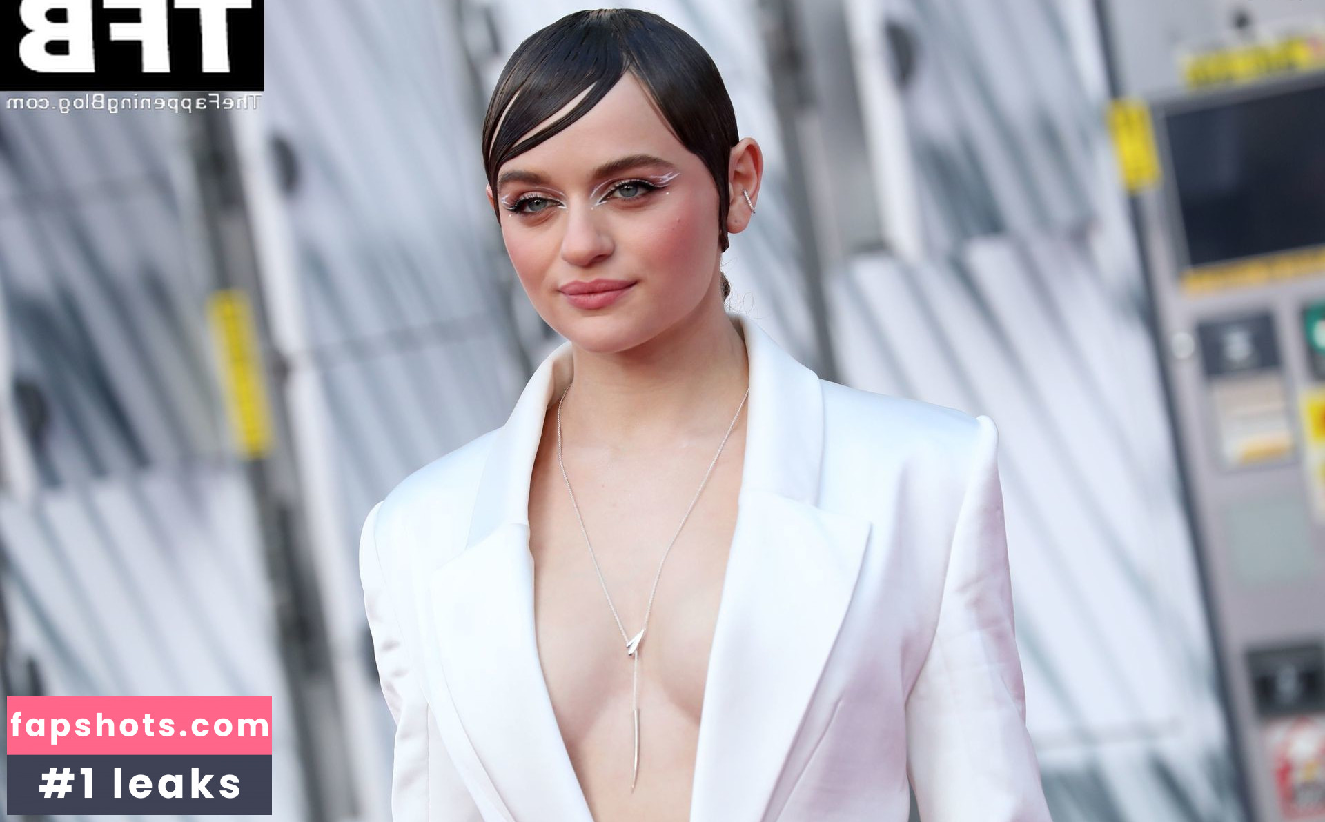 Joey King gallery photo #1154