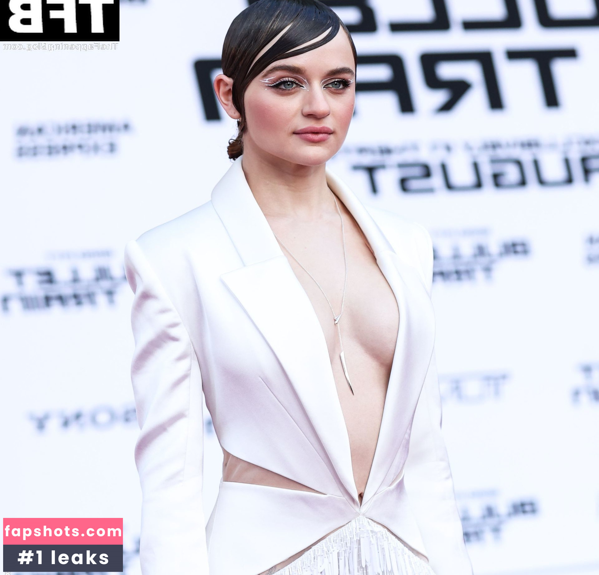 Joey King gallery photo #1197