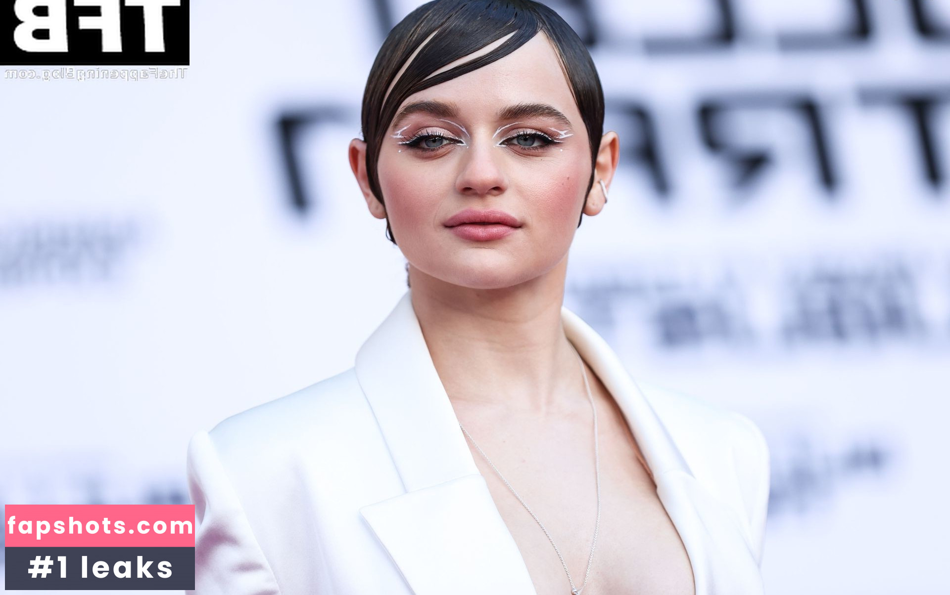 Joey King gallery photo #1203