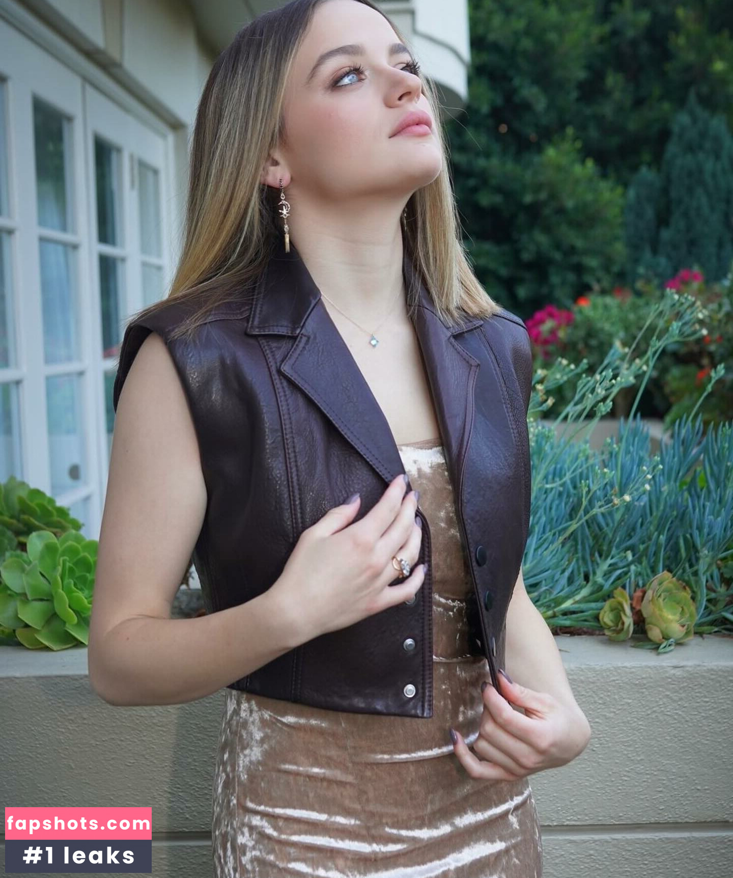 Joey King gallery photo #123