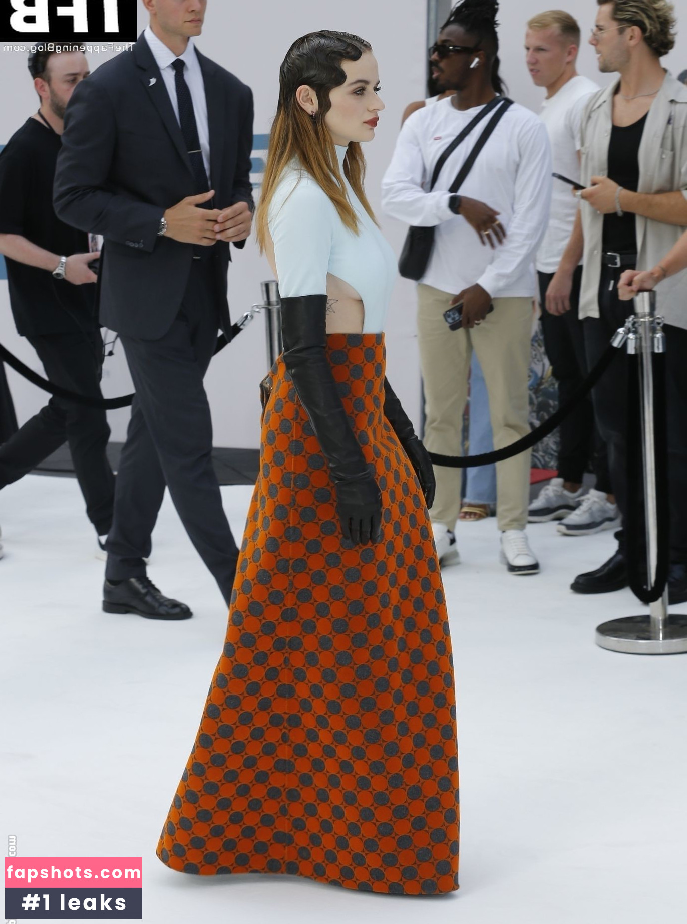 Joey King gallery photo #1276