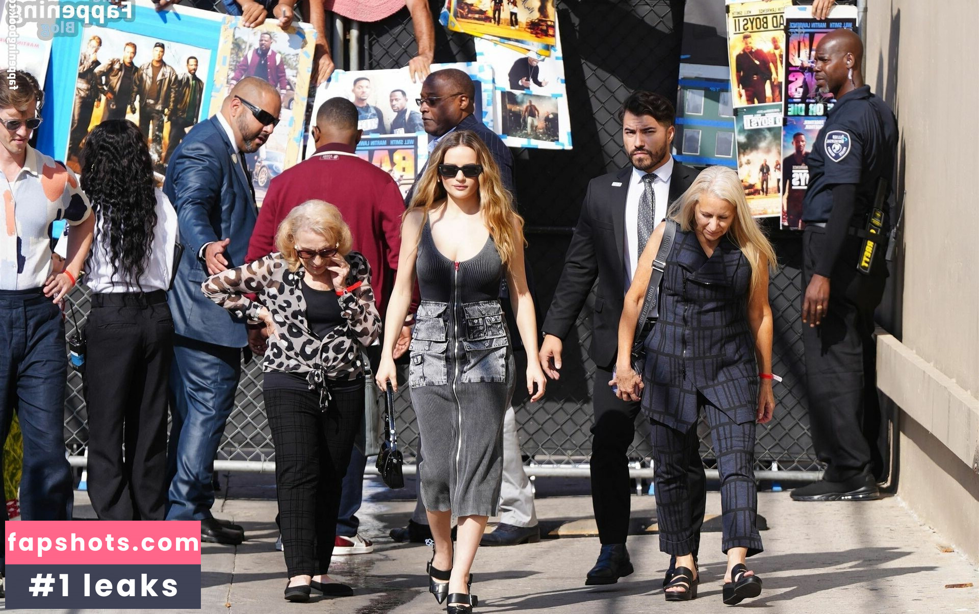 Joey King gallery photo #140