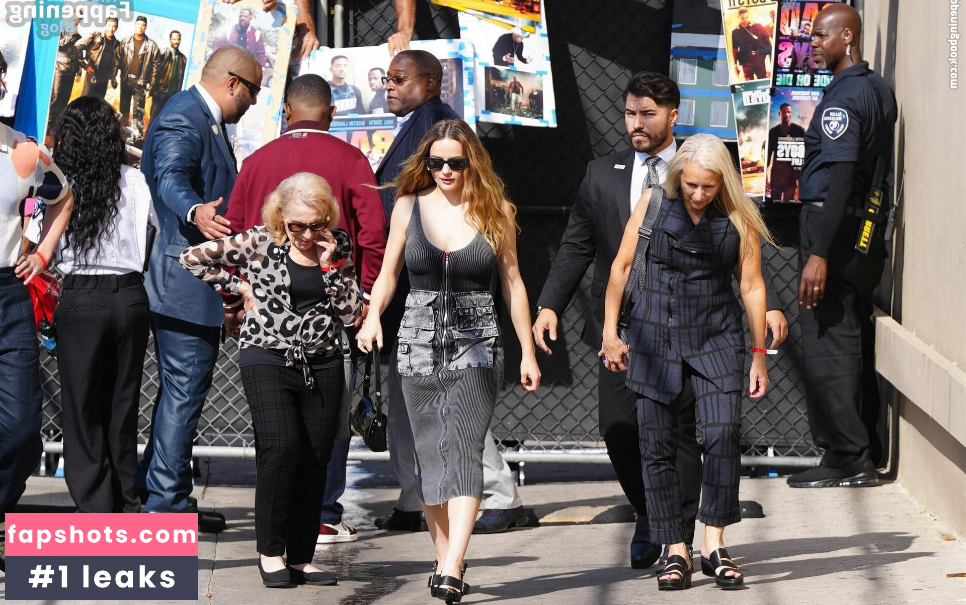 Joey King gallery photo #141