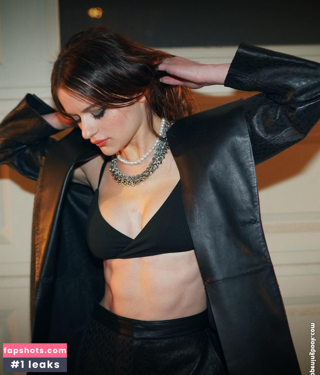 Joey King gallery photo #1498
