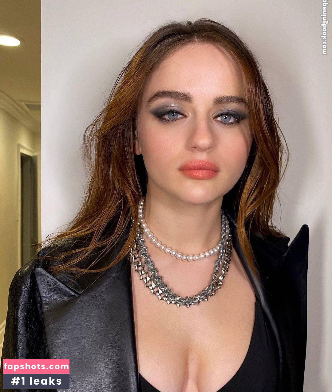 Joey King gallery photo #1501
