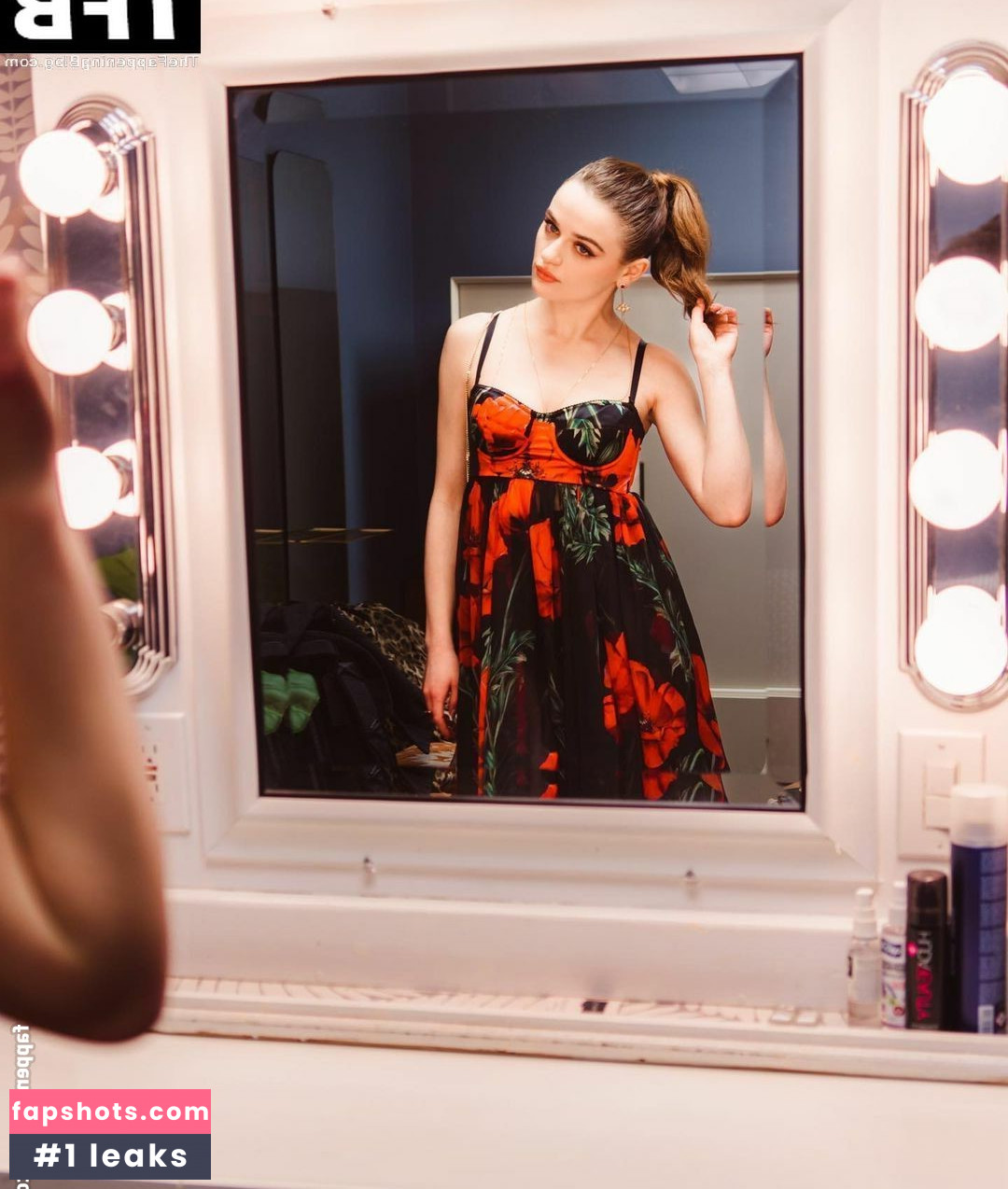 Joey King gallery photo #1510