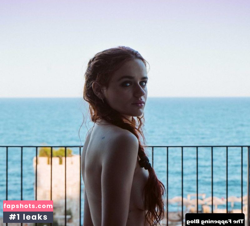 Joey King gallery photo #1529