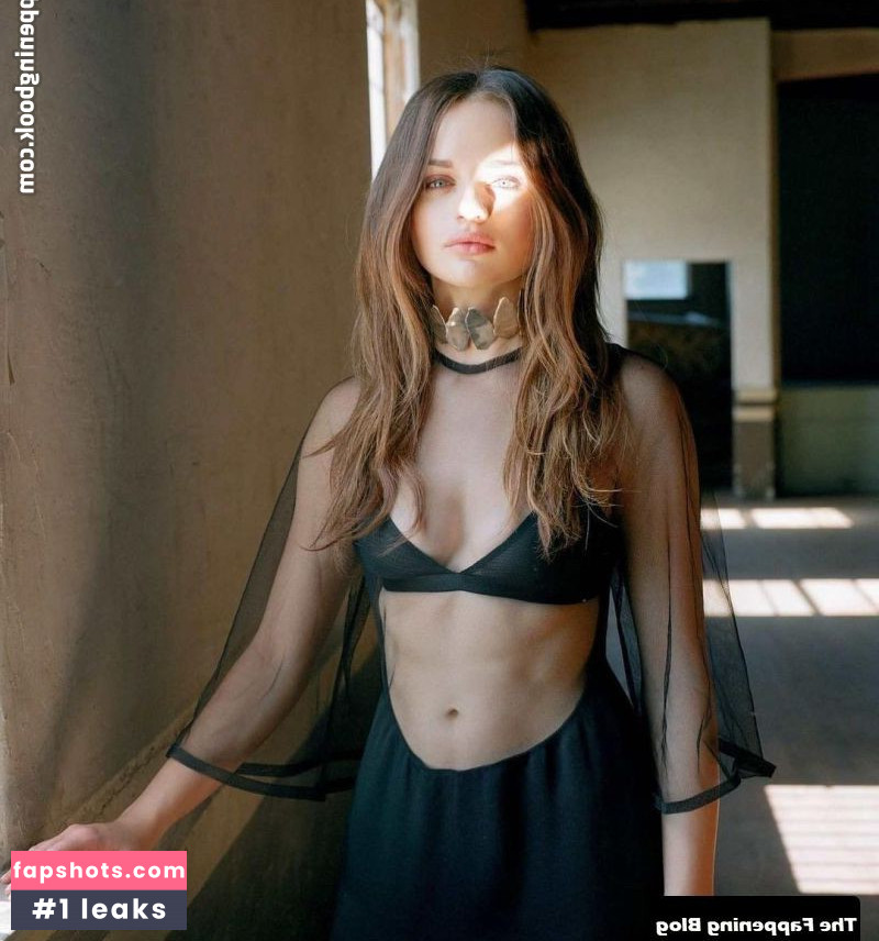 Joey King gallery photo #1532