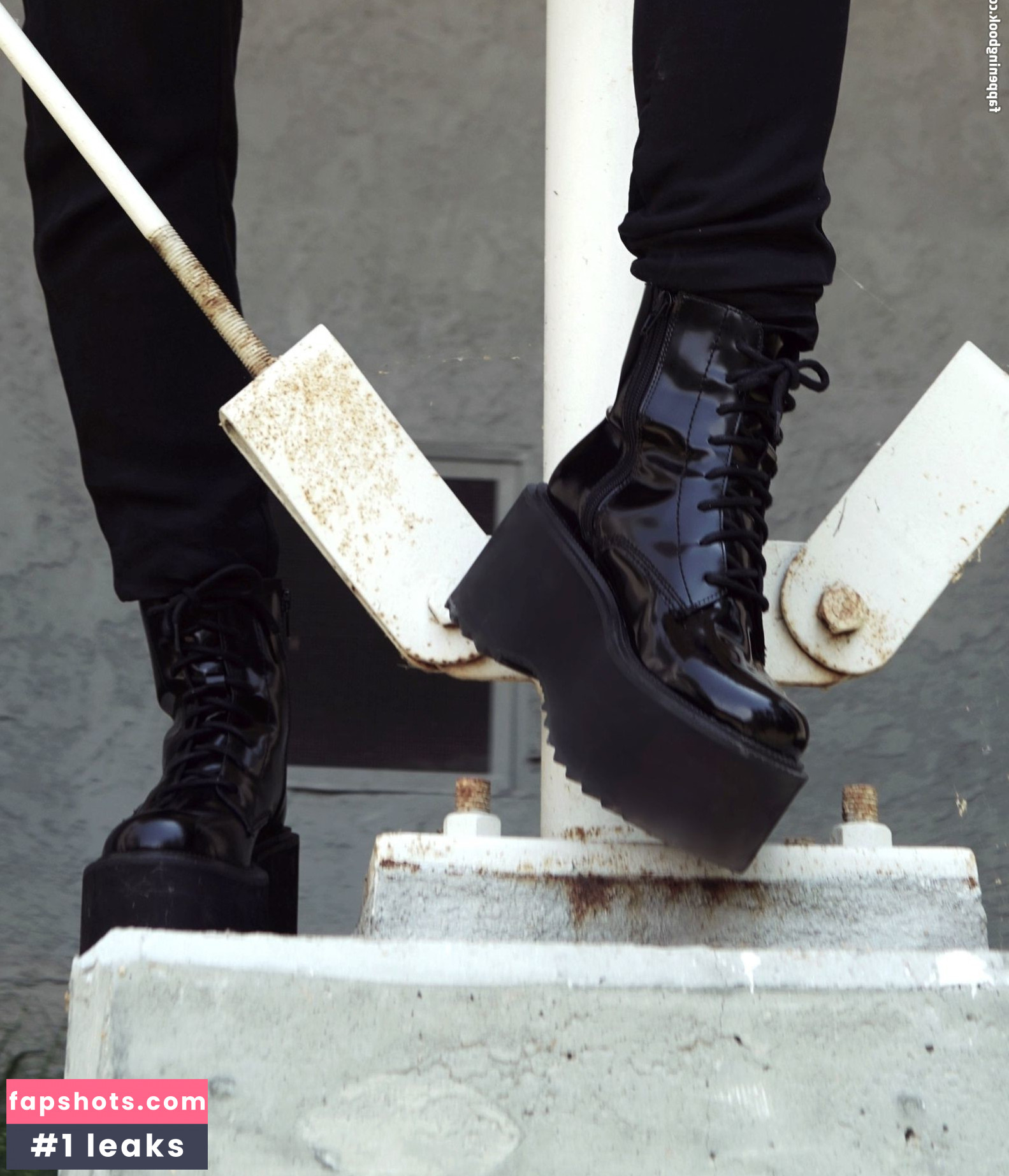 Joey King gallery photo #1631