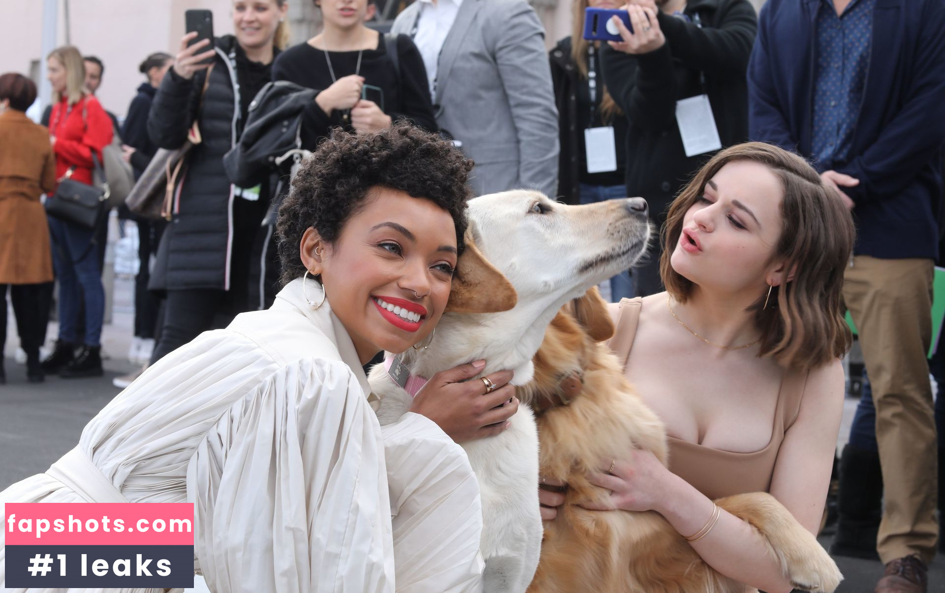 Joey King gallery photo #1666