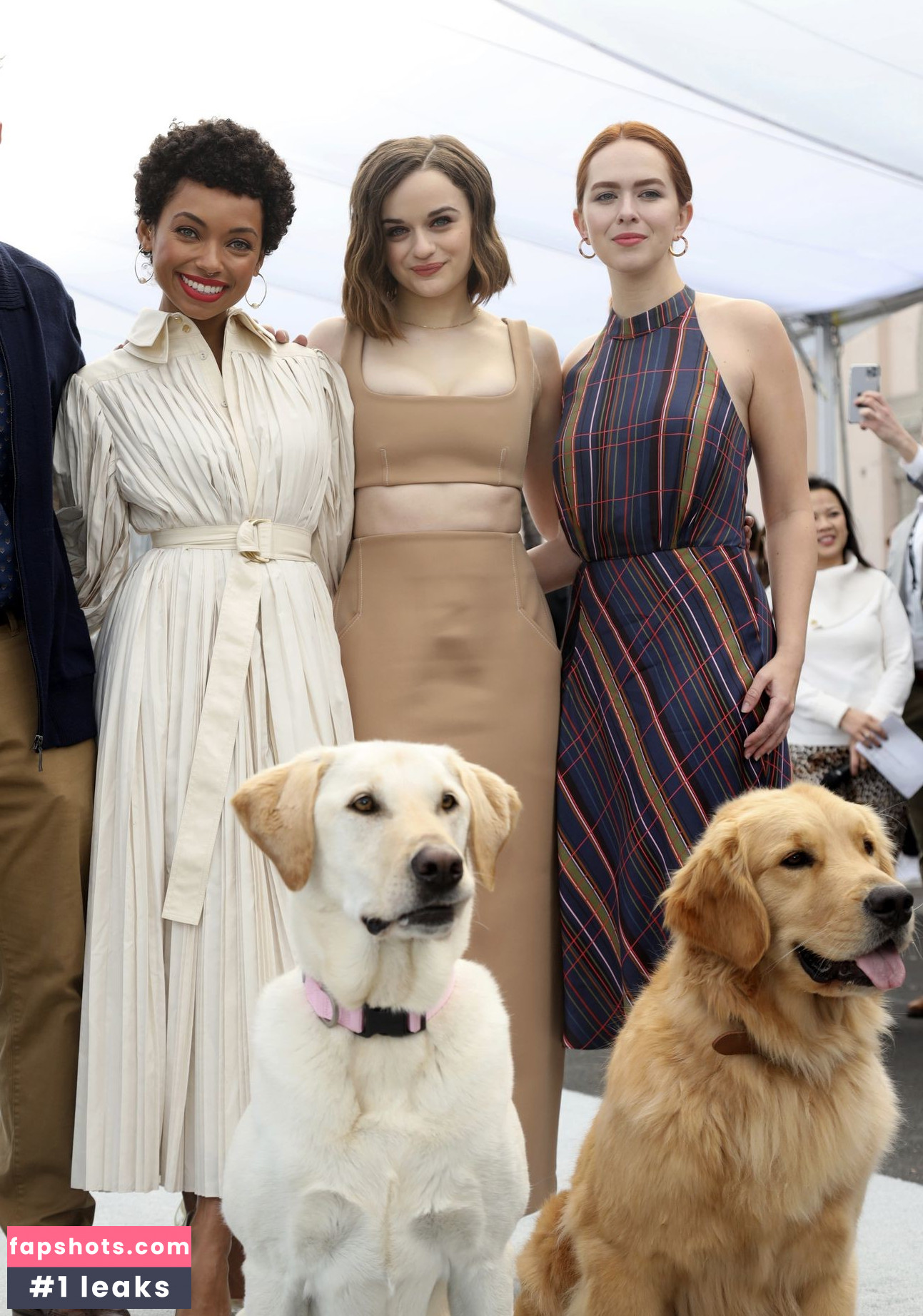 Joey King gallery photo #1670