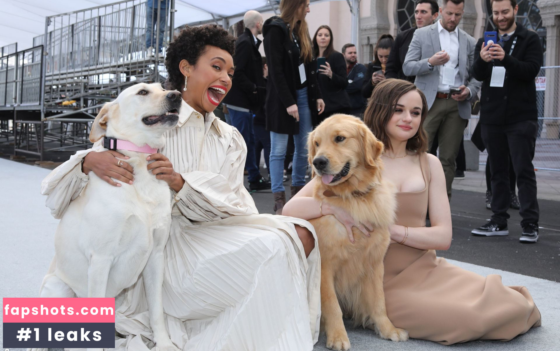 Joey King gallery photo #1672