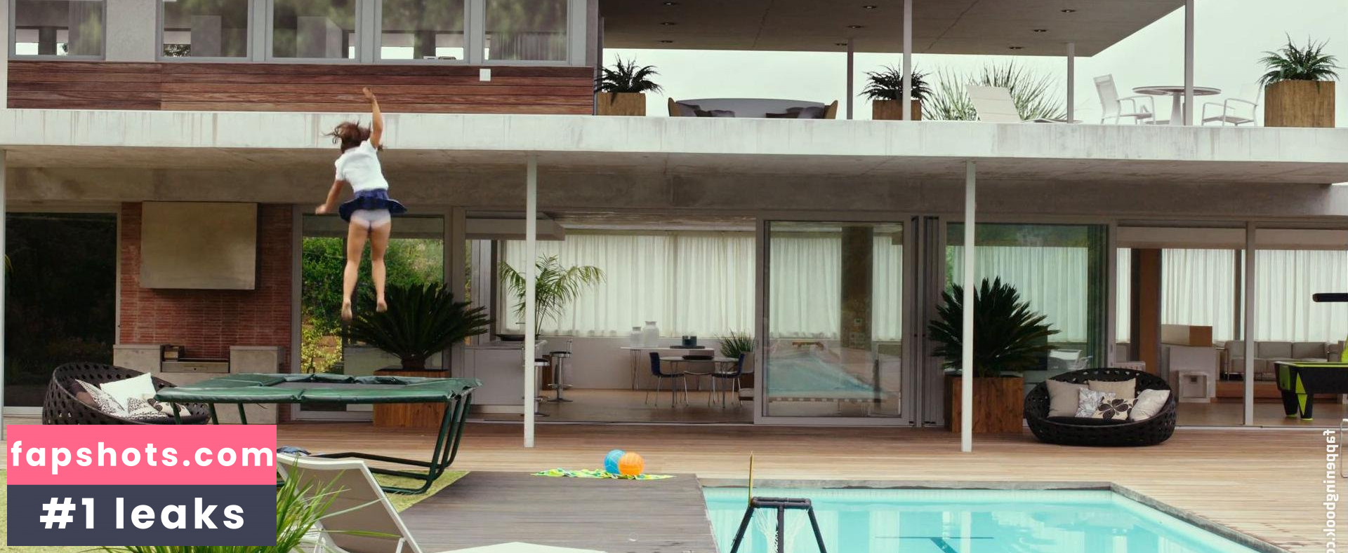 Joey King gallery photo #1826