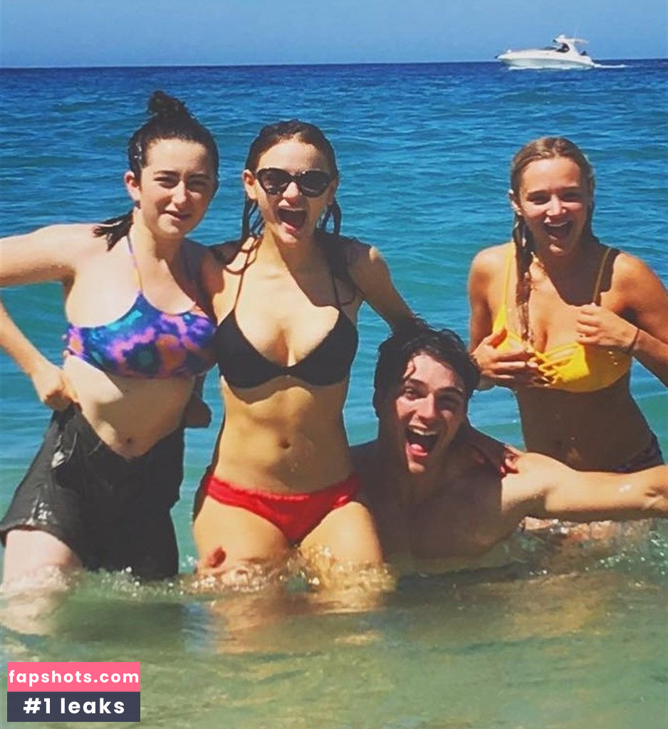 Joey King gallery photo #1846