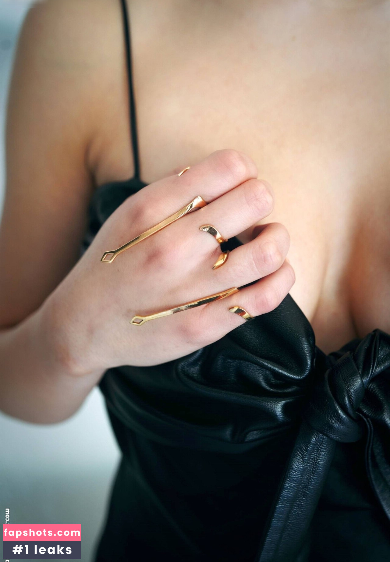 Joey King gallery photo #248