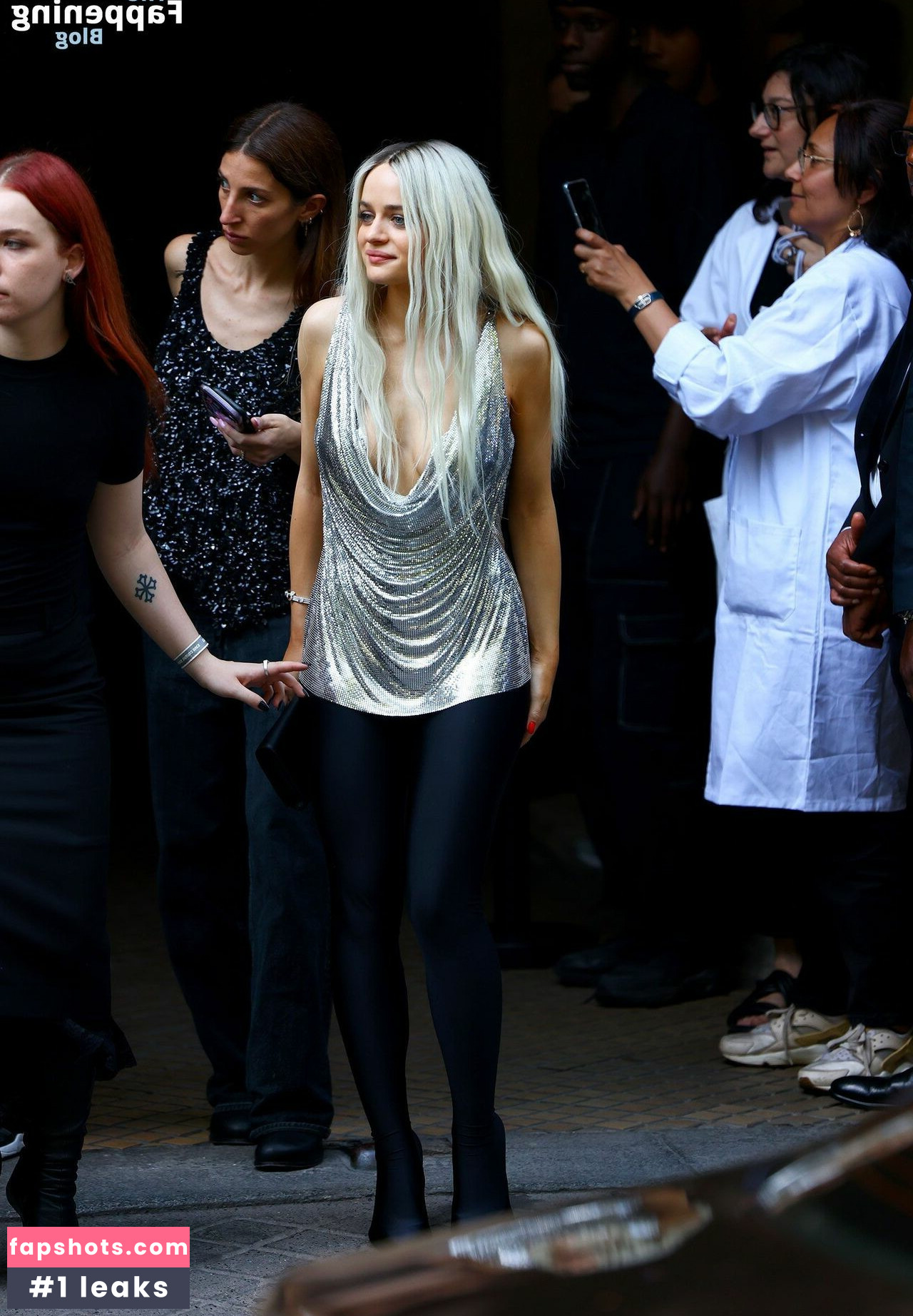 Joey King gallery photo #289