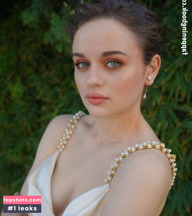 Joey King gallery photo #328