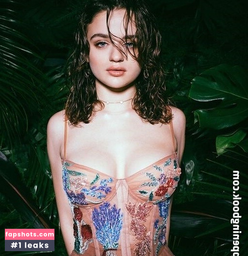Joey King gallery photo #330