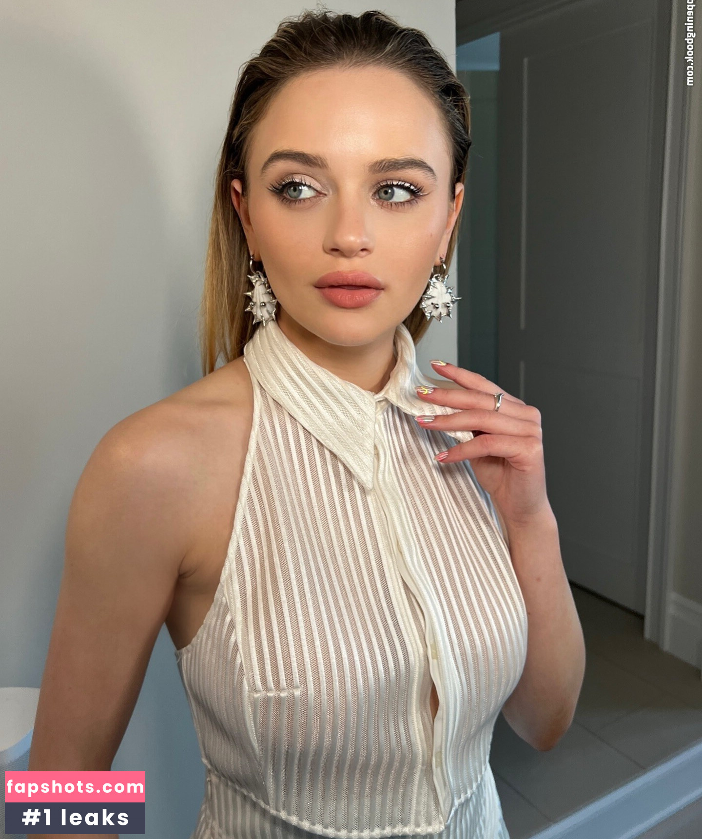 Joey King gallery photo #333
