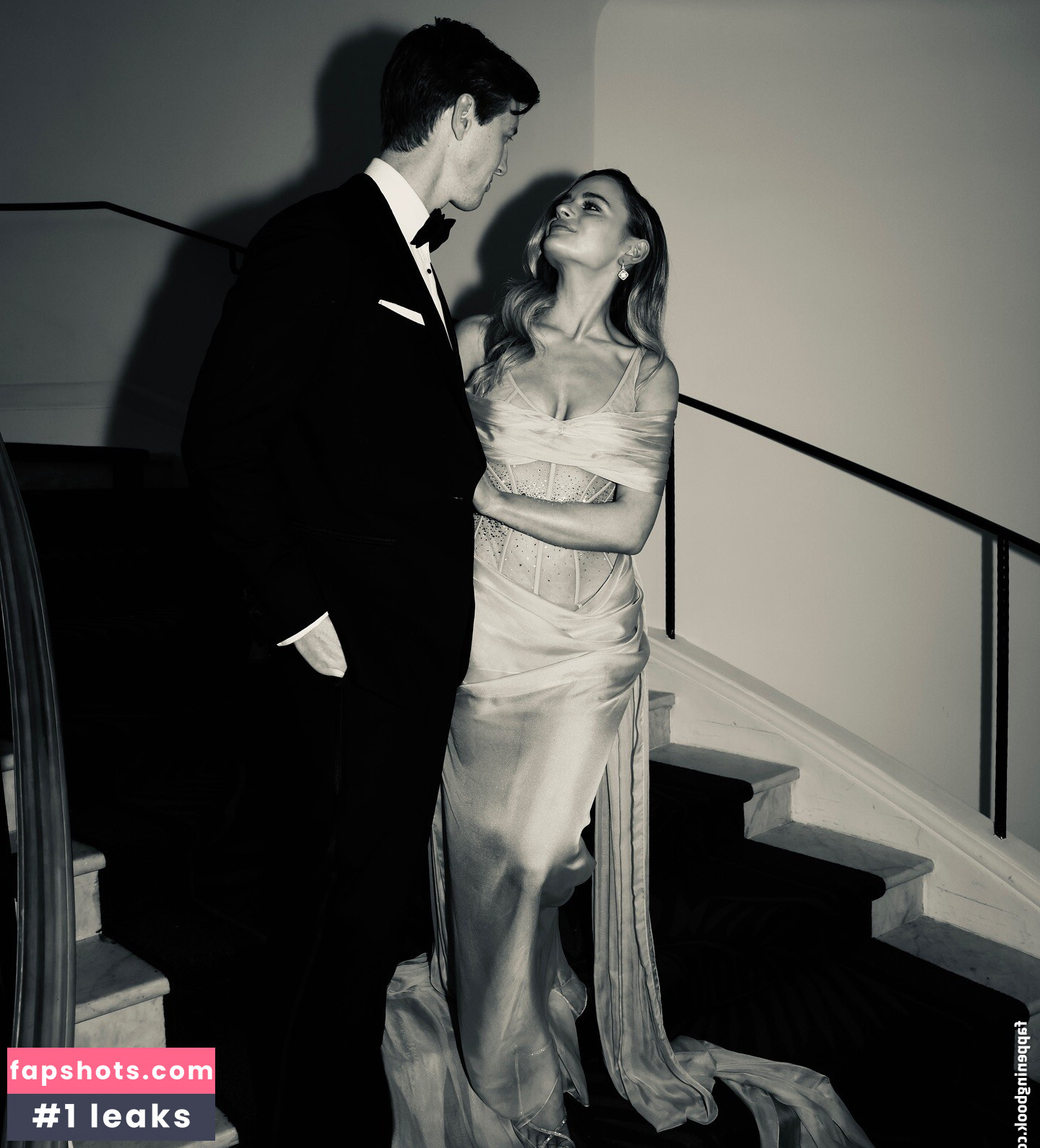 Joey King gallery photo #441