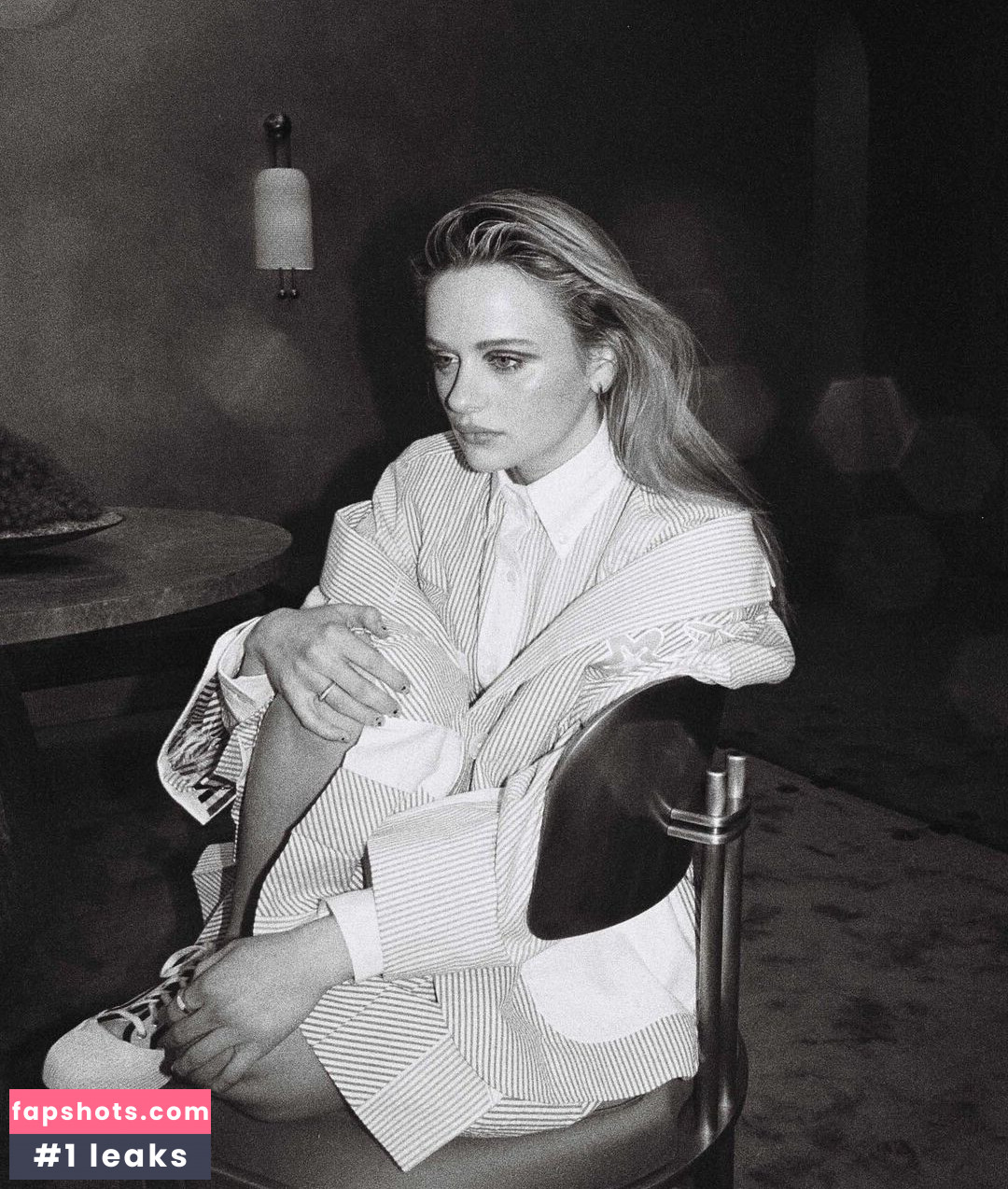 Joey King gallery photo #456