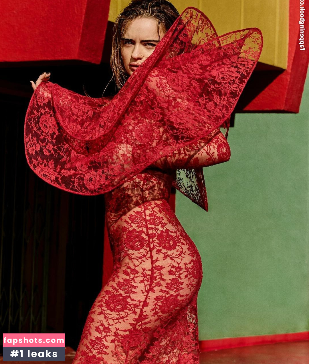 Joey King gallery photo #476