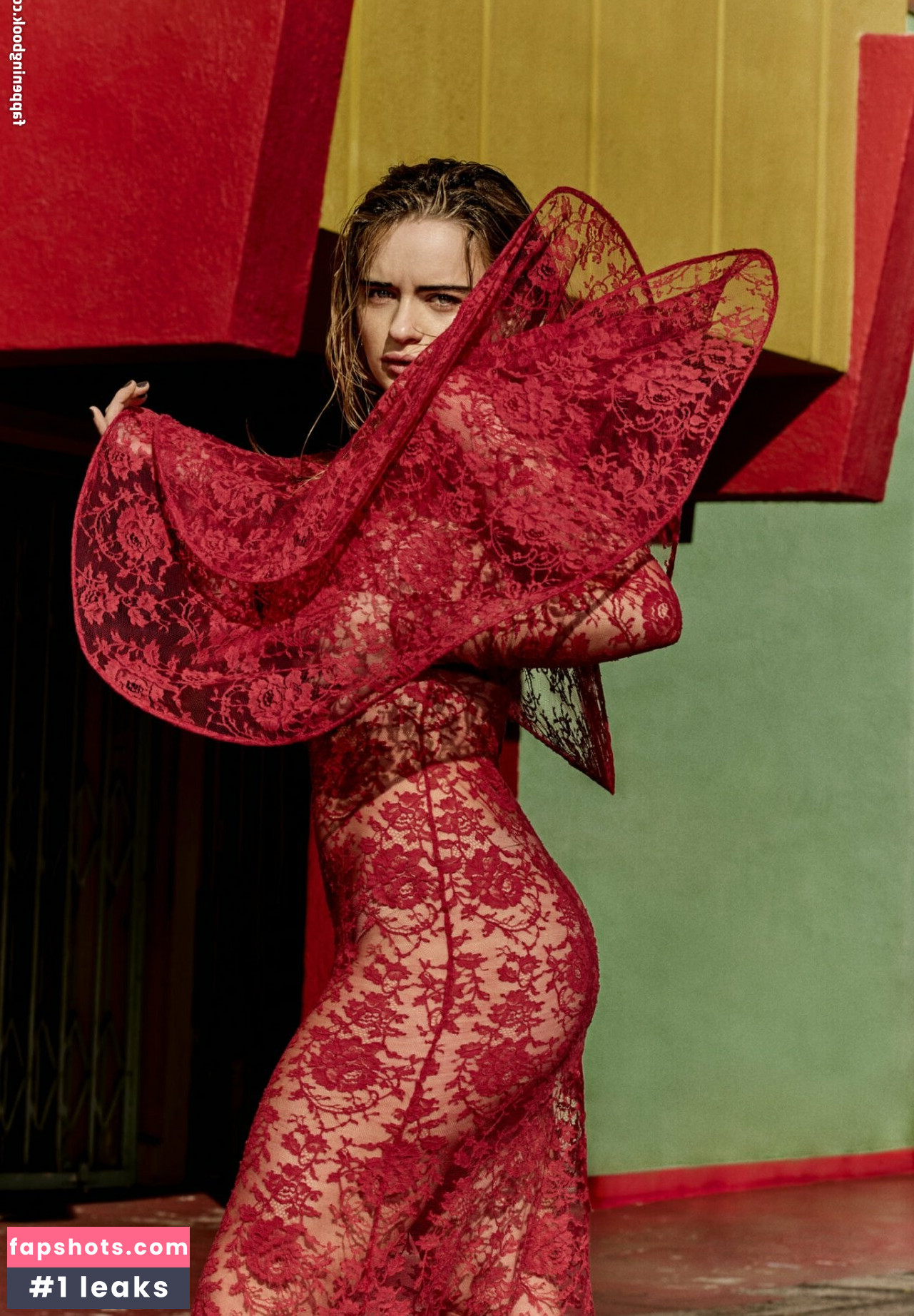 Joey King gallery photo #481