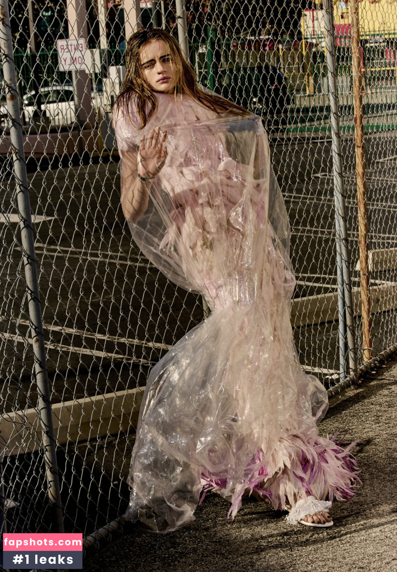 Joey King gallery photo #482